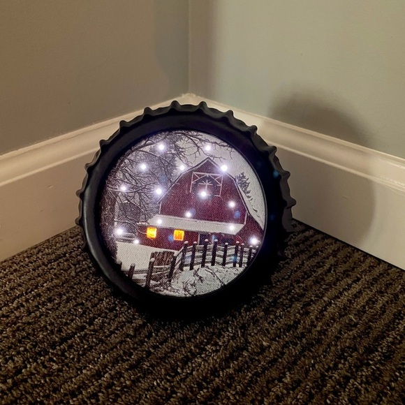 Christmas Barn Snow Winter Bottle Cap Art Decor Auto Timer Lights Gift - Picture 2 of 4
